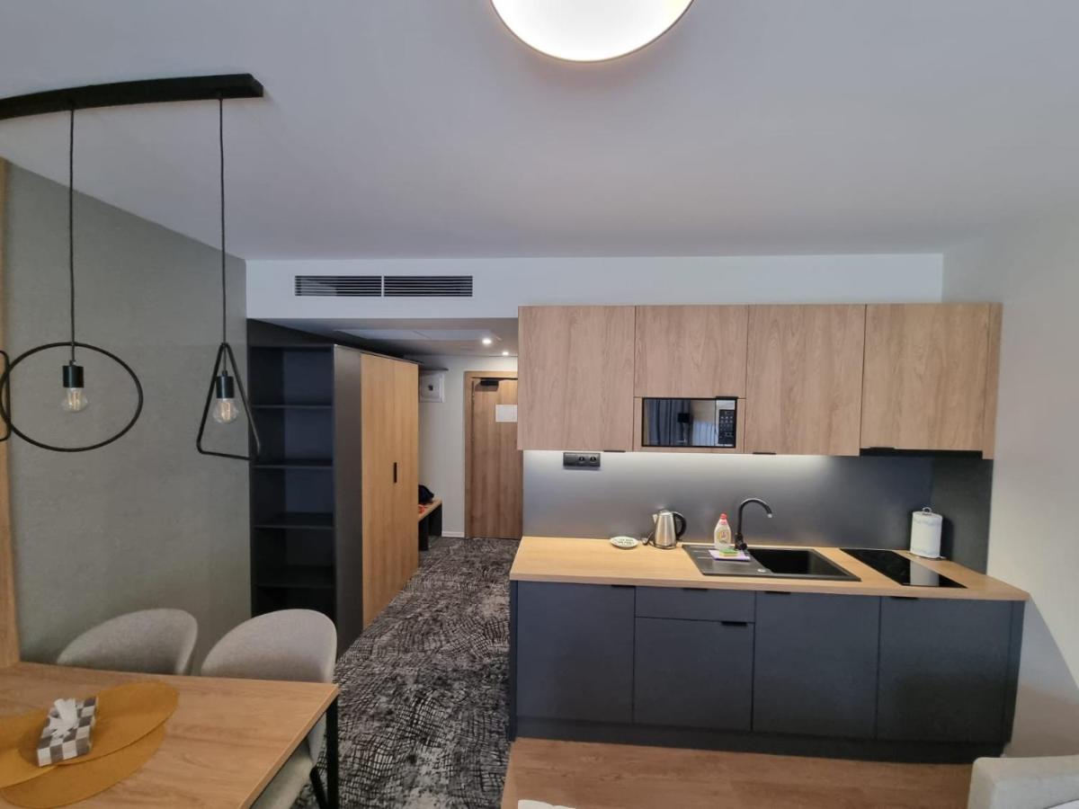 Apartament Akvamarin Besenova Apartman Zewnętrze zdjęcie